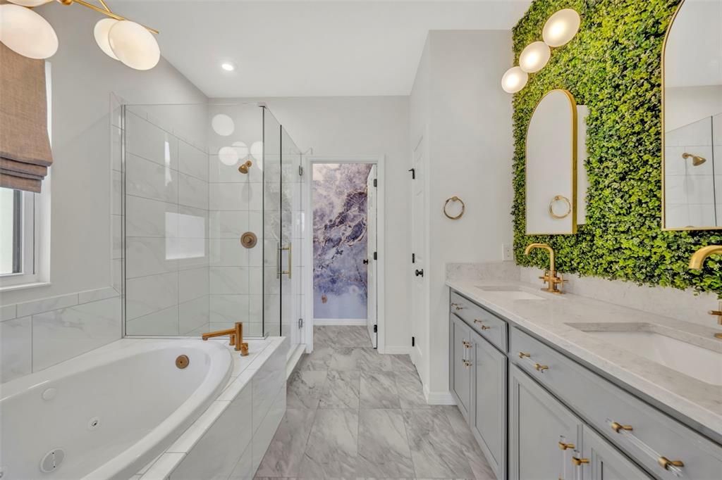 En Venta: $739,990 (4 camas, 2 baños, 2196 Pies cuadrados)