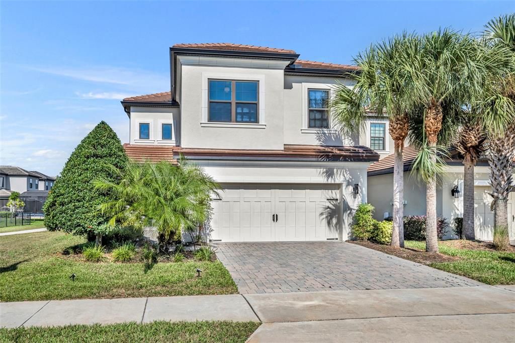 待售: $739,990 (4 贝兹, 2 浴室, 2196 平方英尺)