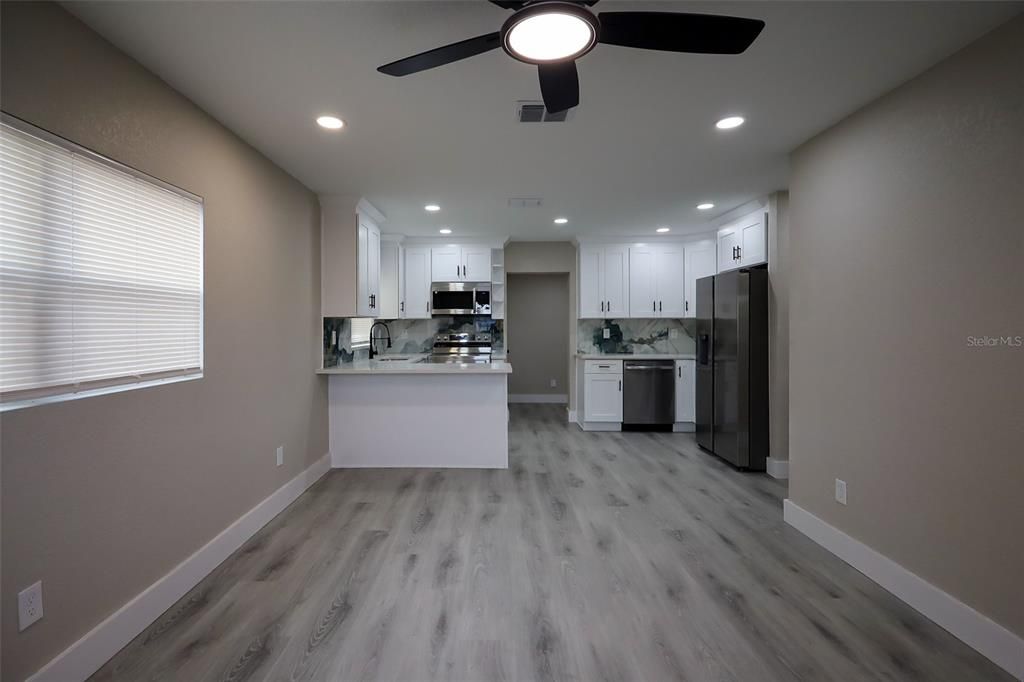 En Venta: $379,900 (3 camas, 2 baños, 1520 Pies cuadrados)