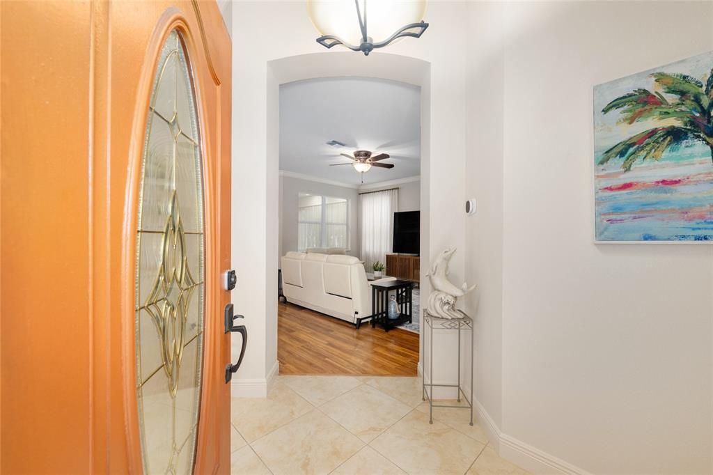 На продажу: $439,900 (3 спален, 2 ванн, 1621 Квадратных фут)