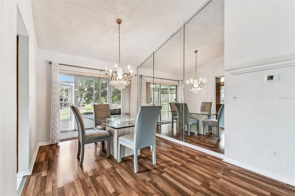 待售: $329,916 (2 贝兹, 2 浴室, 1268 平方英尺)