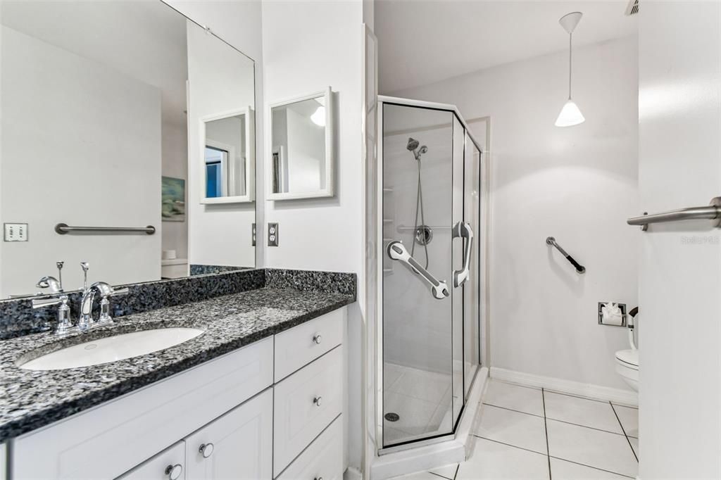 待售: $329,916 (2 贝兹, 2 浴室, 1268 平方英尺)