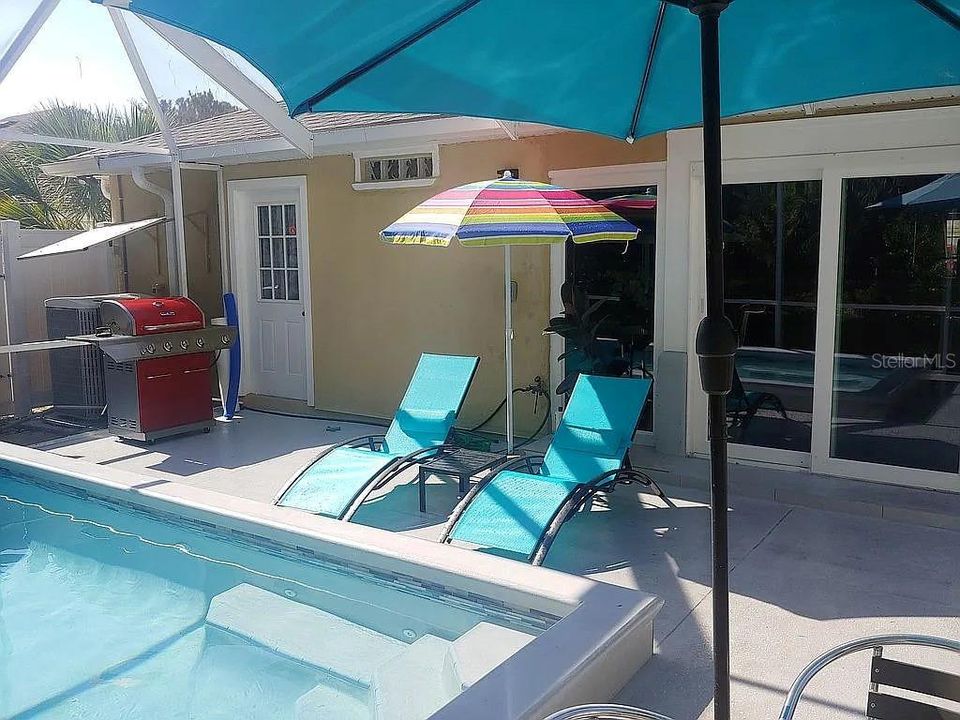 待售: $410,000 (3 贝兹, 2 浴室, 1845 平方英尺)