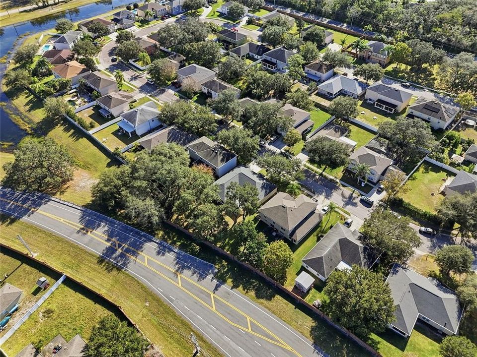 待售: $560,000 (4 贝兹, 2 浴室, 2256 平方英尺)