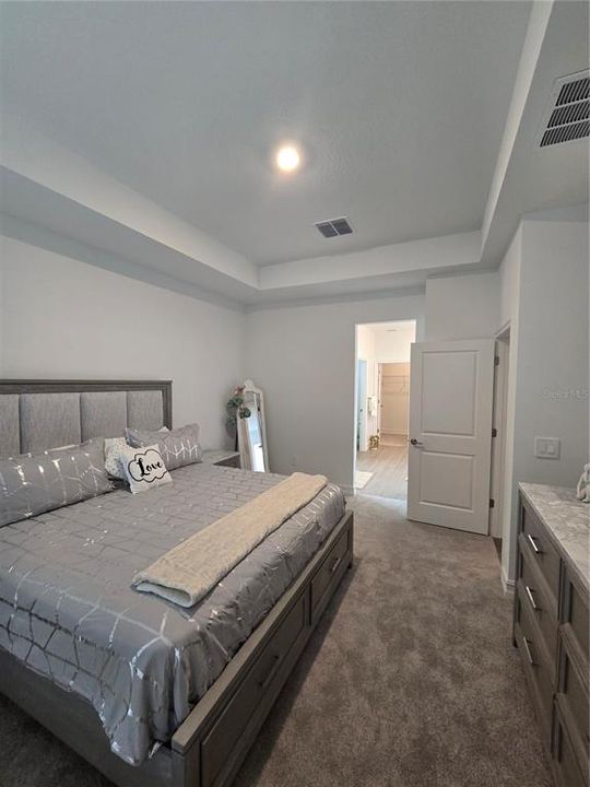 For Rent: $4,000 (3 beds, 3 baths, 2156 Square Feet)