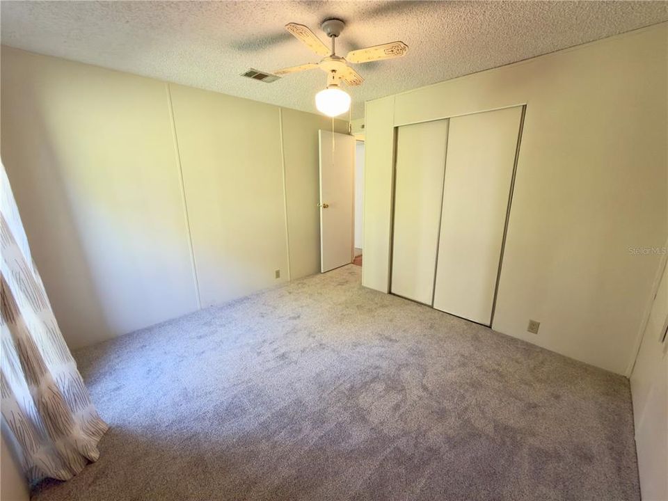 待售: $123,500 (2 贝兹, 2 浴室, 920 平方英尺)