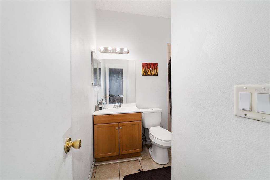 待售: $215,000 (3 贝兹, 2 浴室, 1254 平方英尺)