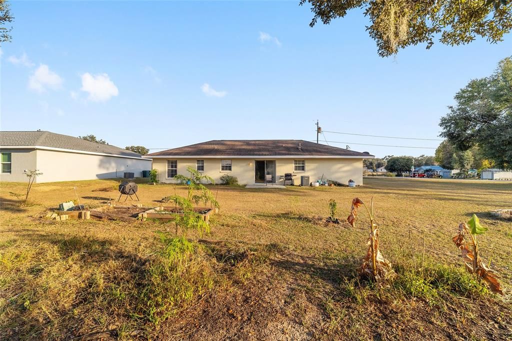 待售: $215,000 (3 贝兹, 2 浴室, 1254 平方英尺)