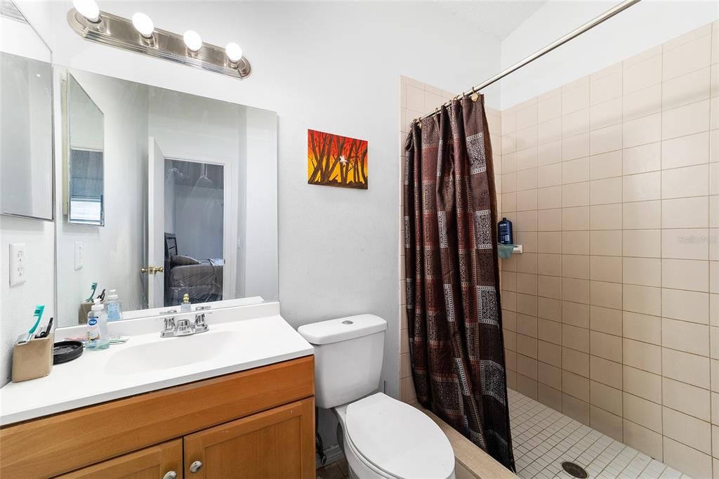 待售: $215,000 (3 贝兹, 2 浴室, 1254 平方英尺)