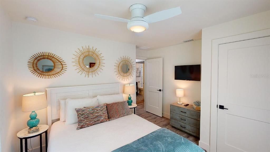 For Rent: $3,500 (3 beds, 2 baths, 1150 Square Feet)