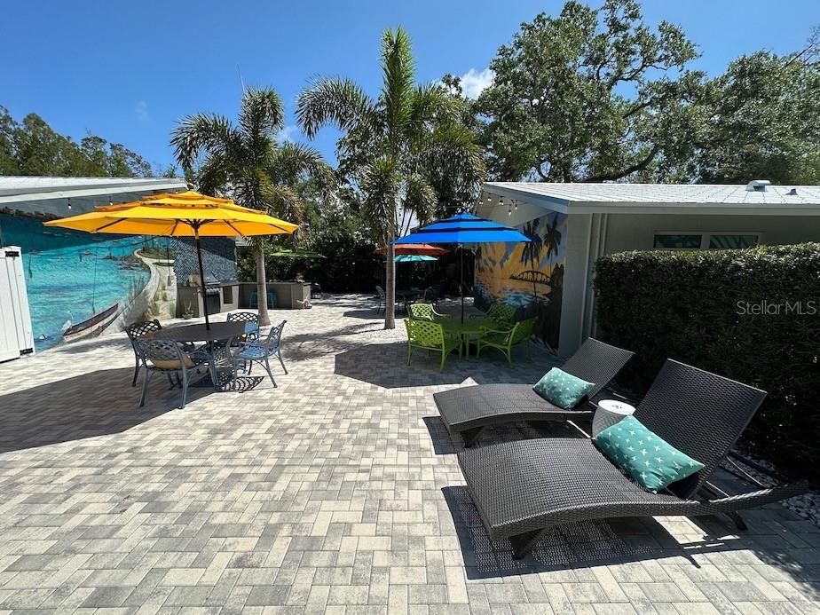 For Rent: $3,500 (3 beds, 2 baths, 1150 Square Feet)