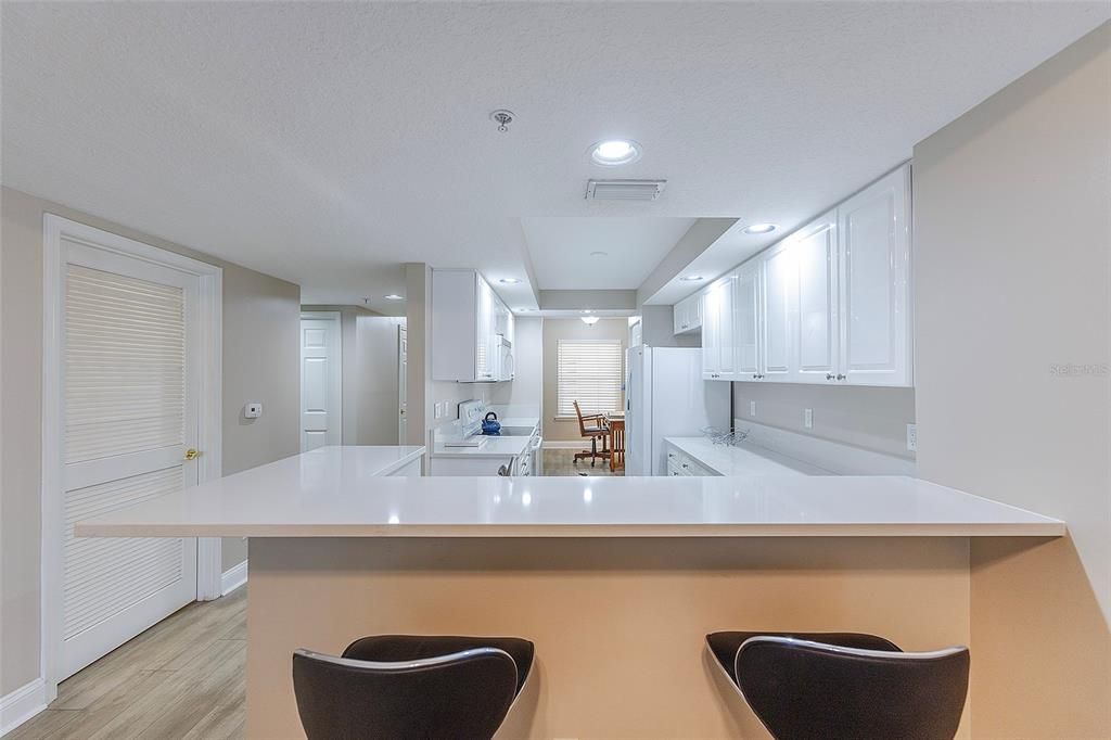 En Venta: $399,000 (2 camas, 2 baños, 1438 Pies cuadrados)