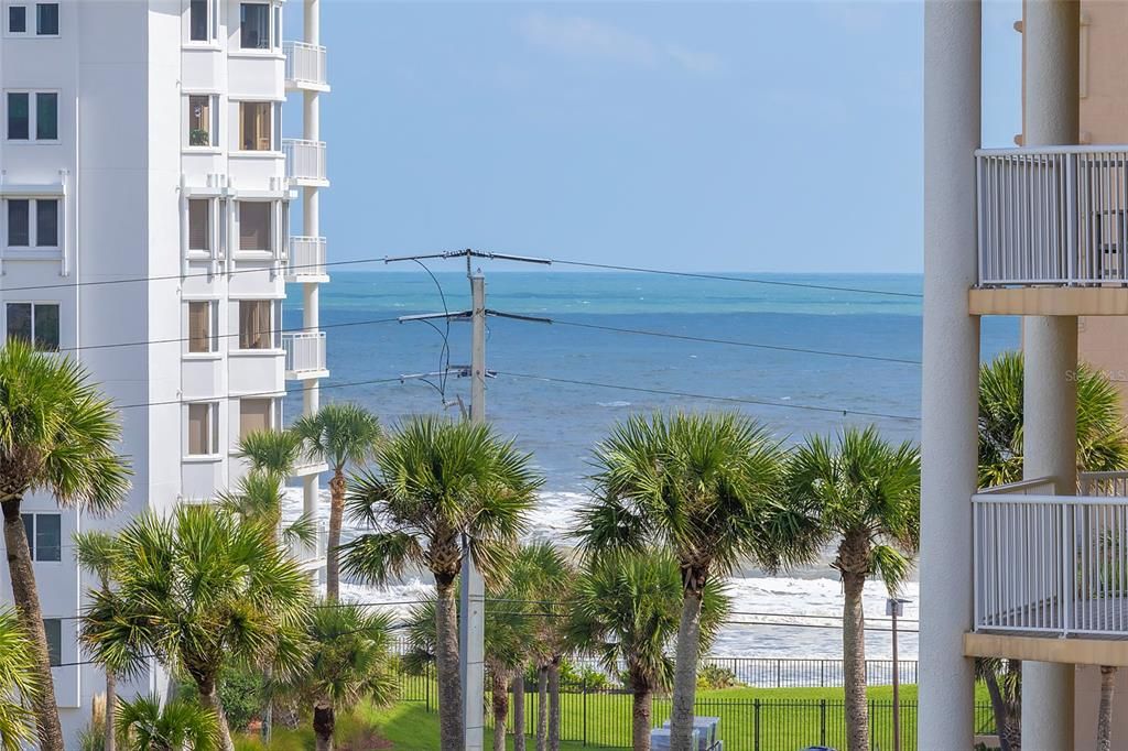 En Venta: $399,000 (2 camas, 2 baños, 1438 Pies cuadrados)