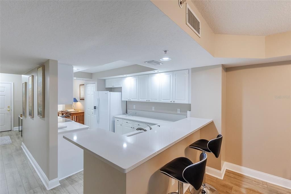 En Venta: $399,000 (2 camas, 2 baños, 1438 Pies cuadrados)