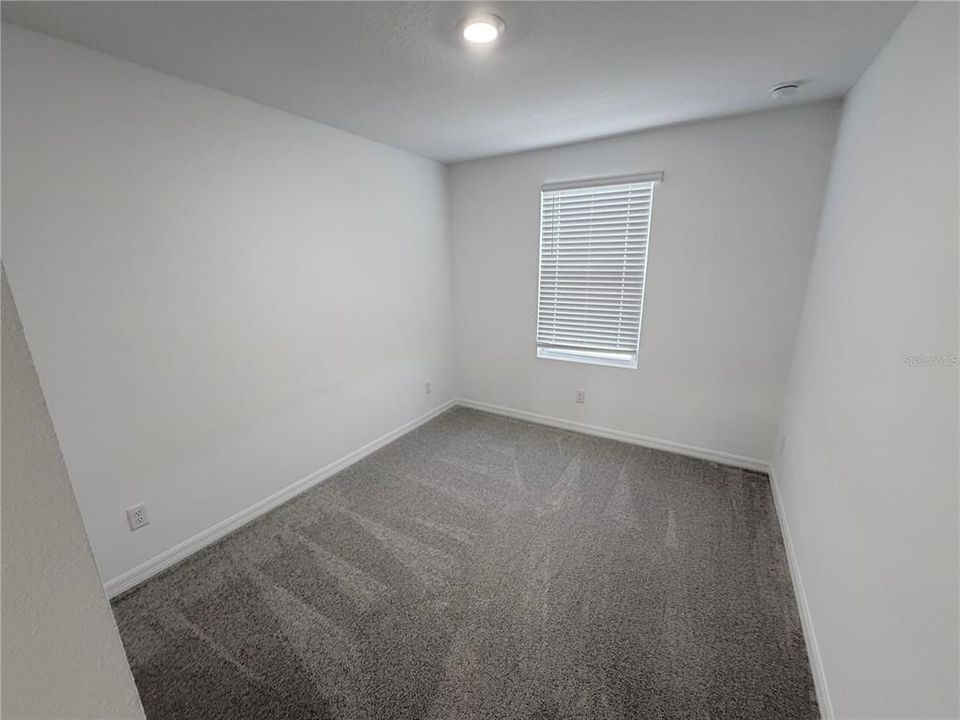 For Rent: $2,150 (3 beds, 2 baths, 1373 Square Feet)