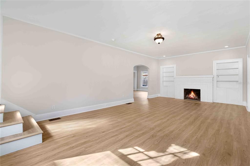 For Rent: $4,500 (3 beds, 1 baths, 2232 Square Feet)