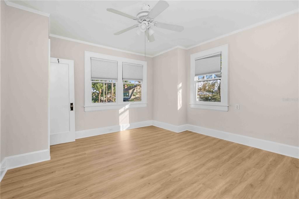 For Rent: $4,500 (3 beds, 1 baths, 2232 Square Feet)