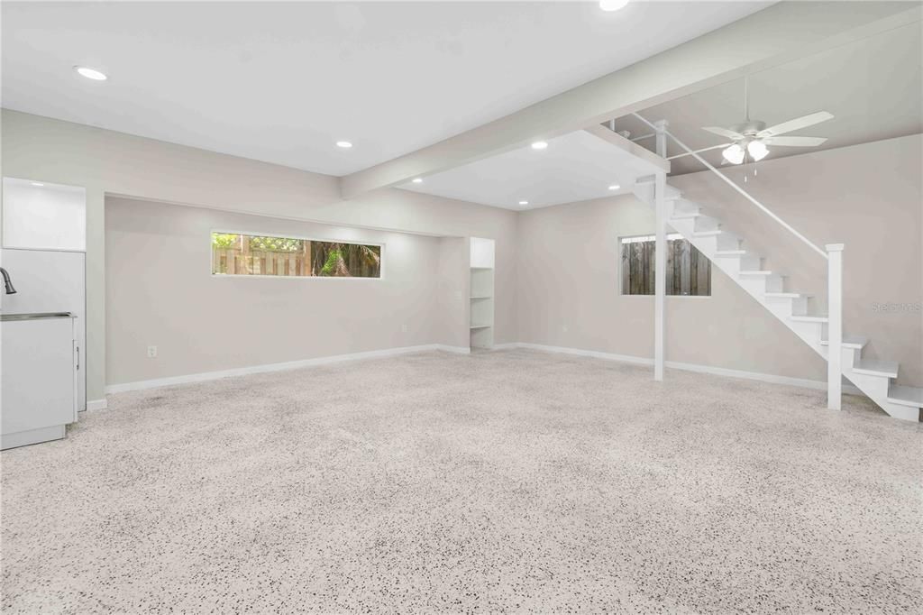 For Rent: $4,500 (3 beds, 1 baths, 2232 Square Feet)