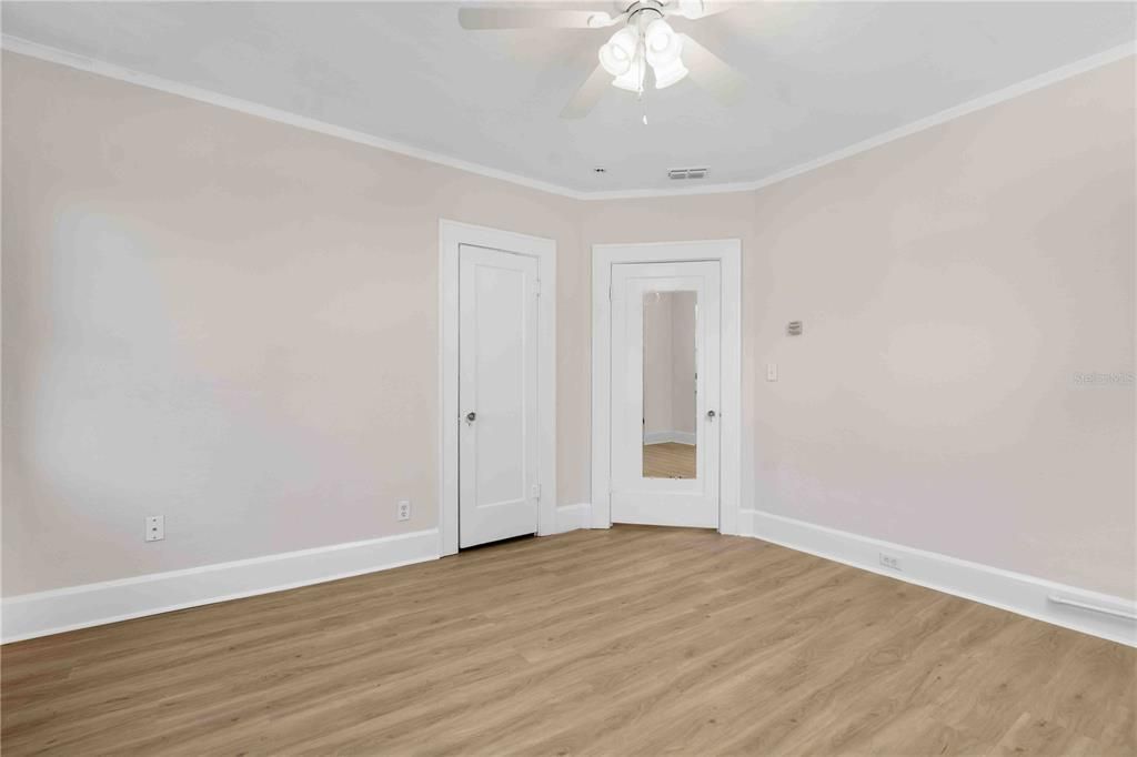 For Rent: $4,500 (3 beds, 1 baths, 2232 Square Feet)