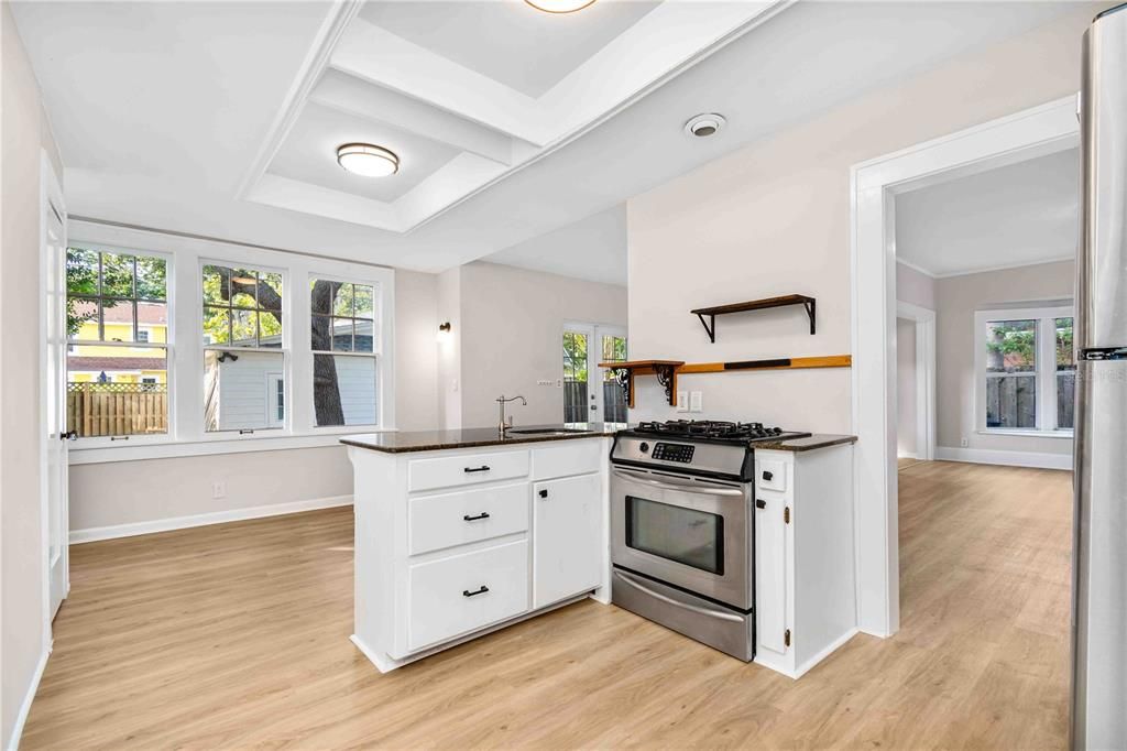 For Rent: $4,500 (3 beds, 1 baths, 2232 Square Feet)