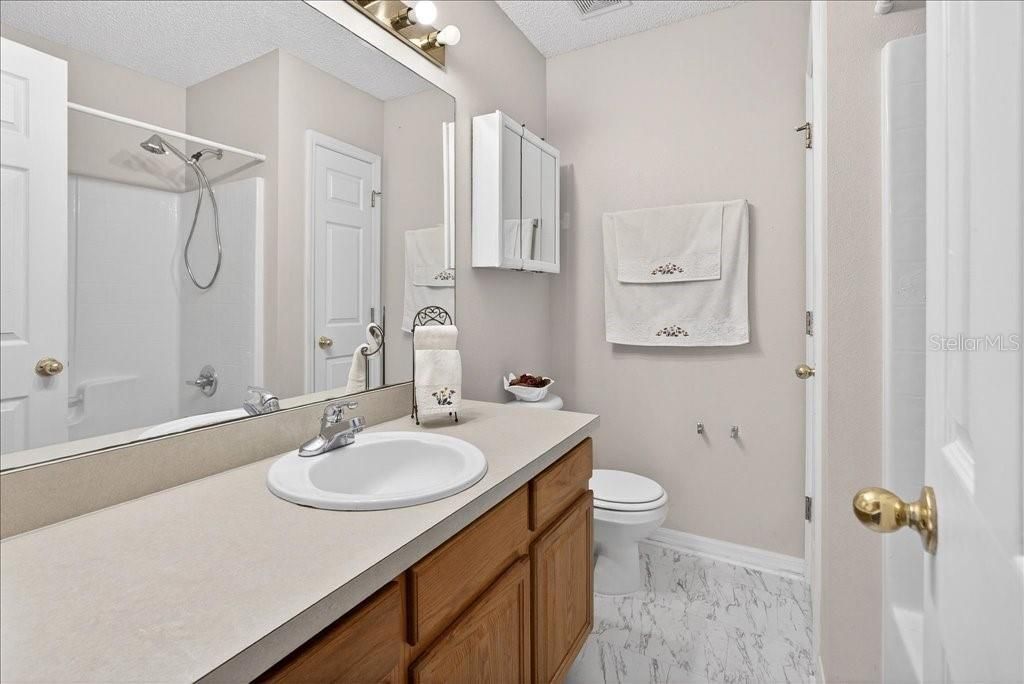 For Sale: $280,000 (3 beds, 2 baths, 1317 Square Feet)