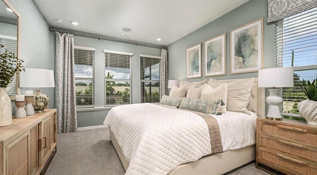 For Sale: $485,999 (4 beds, 3 baths, 2600 Square Feet)