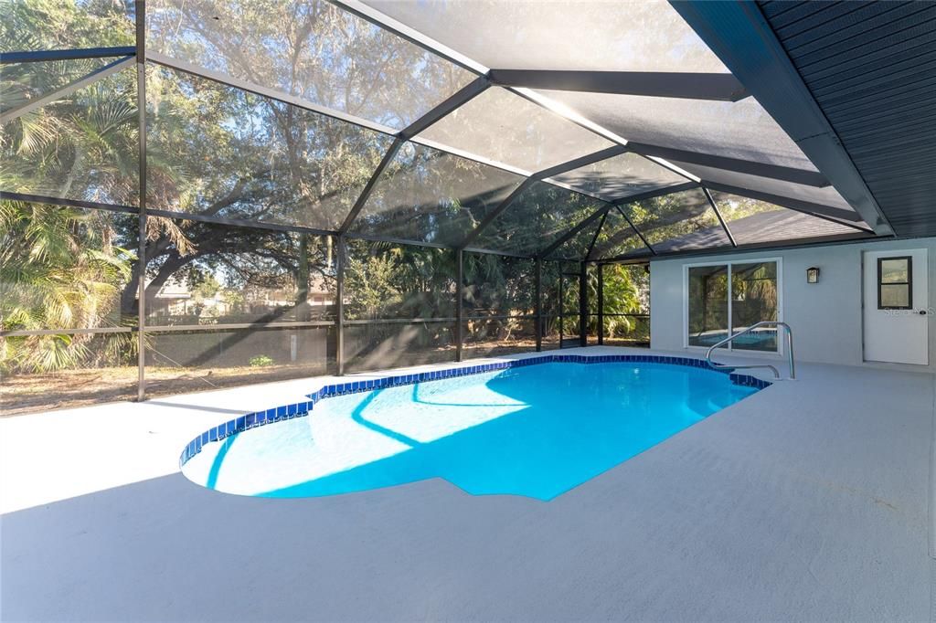 For Sale: $359,000 (3 beds, 2 baths, 1980 Square Feet)