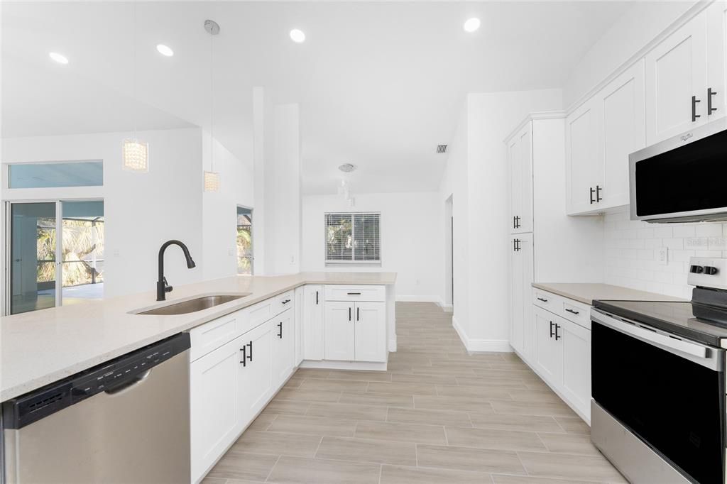 For Sale: $359,000 (3 beds, 2 baths, 1980 Square Feet)