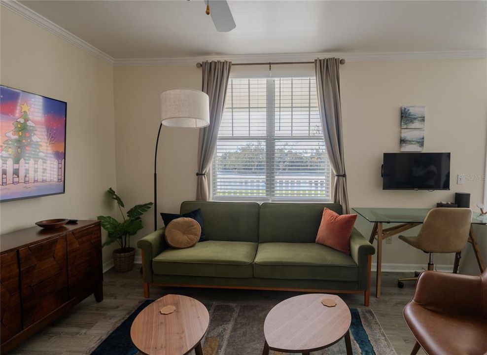 На продажу: $256,000 (1 спален, 1 ванн, 792 Квадратных фут)