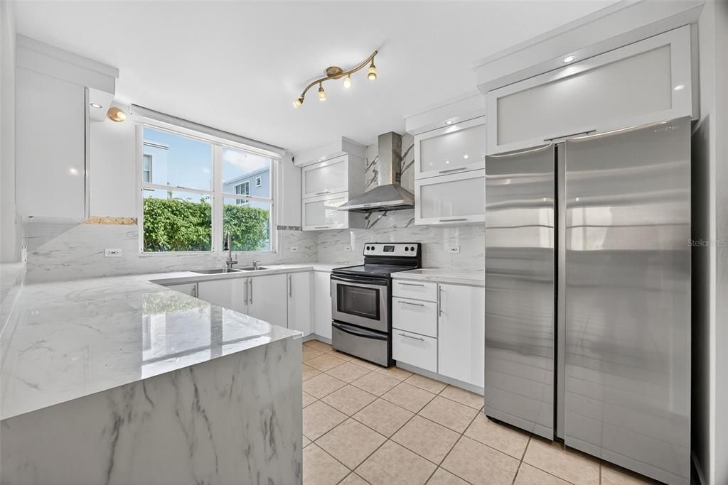 For Sale: $435,000 (4 beds, 2 baths, 1929 Square Feet)