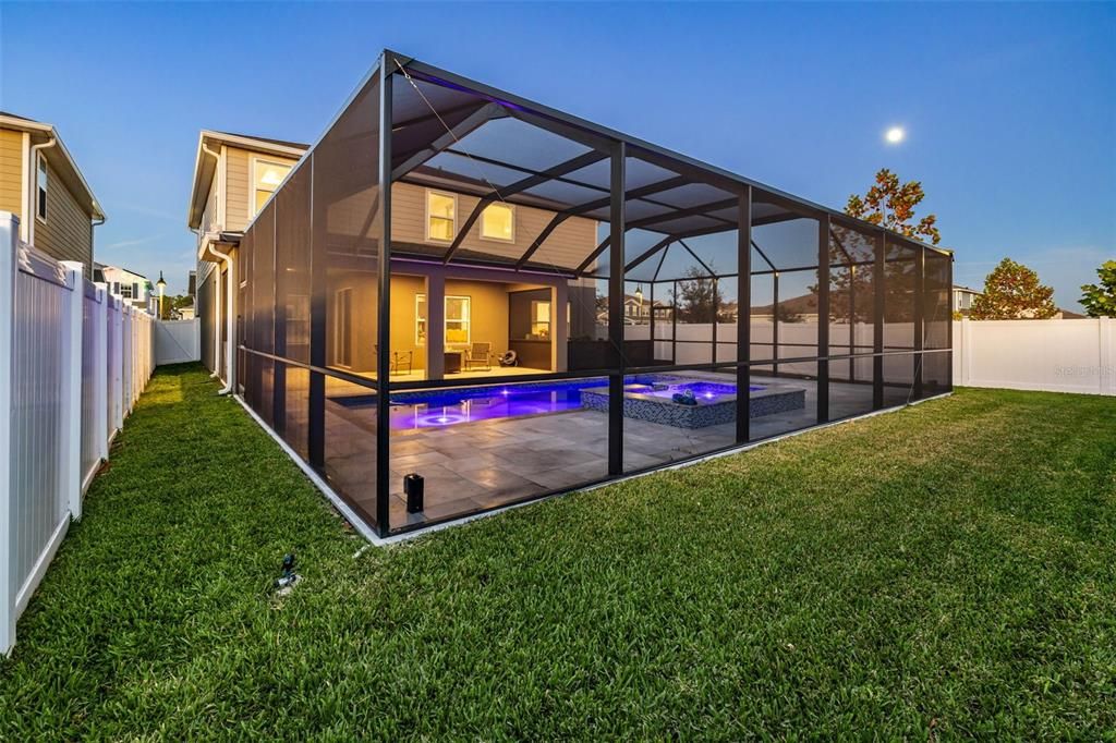 En Venta: $643,000 (5 camas, 4 baños, 3021 Pies cuadrados)