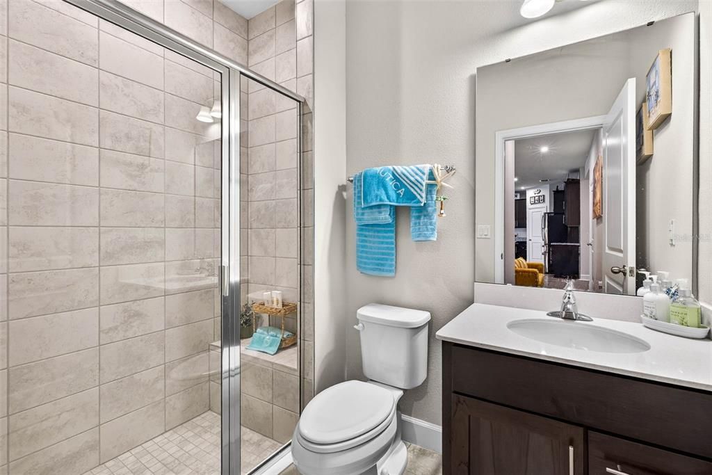 En Venta: $643,000 (5 camas, 4 baños, 3021 Pies cuadrados)