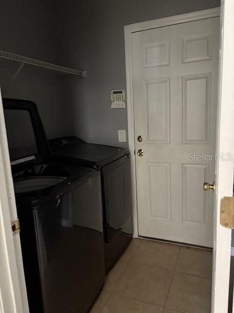 待售: $449,000 (4 贝兹, 2 浴室, 2220 平方英尺)