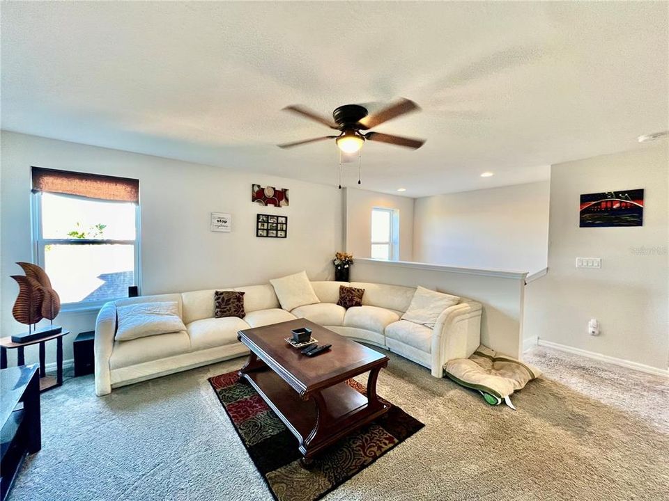 For Rent: $3,200 (5 beds, 3 baths, 3467 Square Feet)