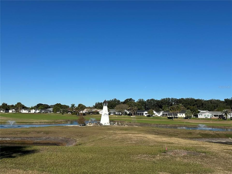 待售: $400,000 (3 贝兹, 2 浴室, 2349 平方英尺)