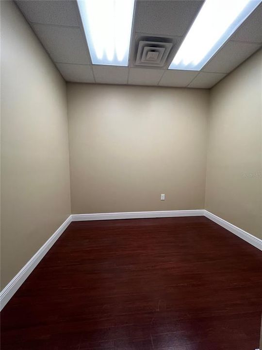 En Venta: $25,036 (0 camas, 0 baños, 1293 Pies cuadrados)