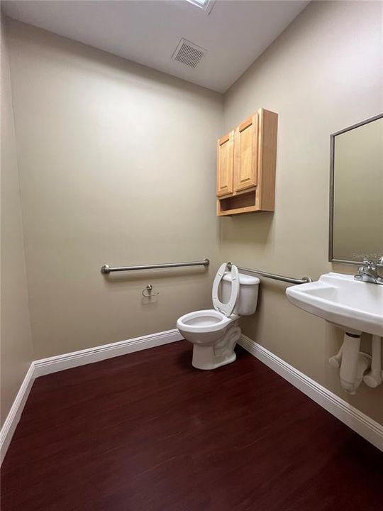 En Venta: $25,036 (0 camas, 0 baños, 1293 Pies cuadrados)