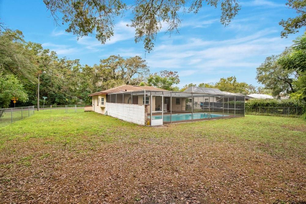 En Venta: $275,900 (3 camas, 1 baños, 1129 Pies cuadrados)