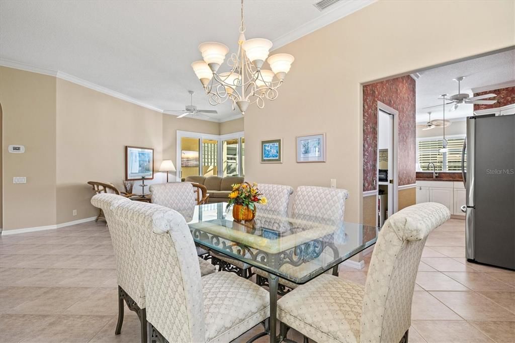 На продажу: $962,000 (3 спален, 2 ванн, 2055 Квадратных фут)