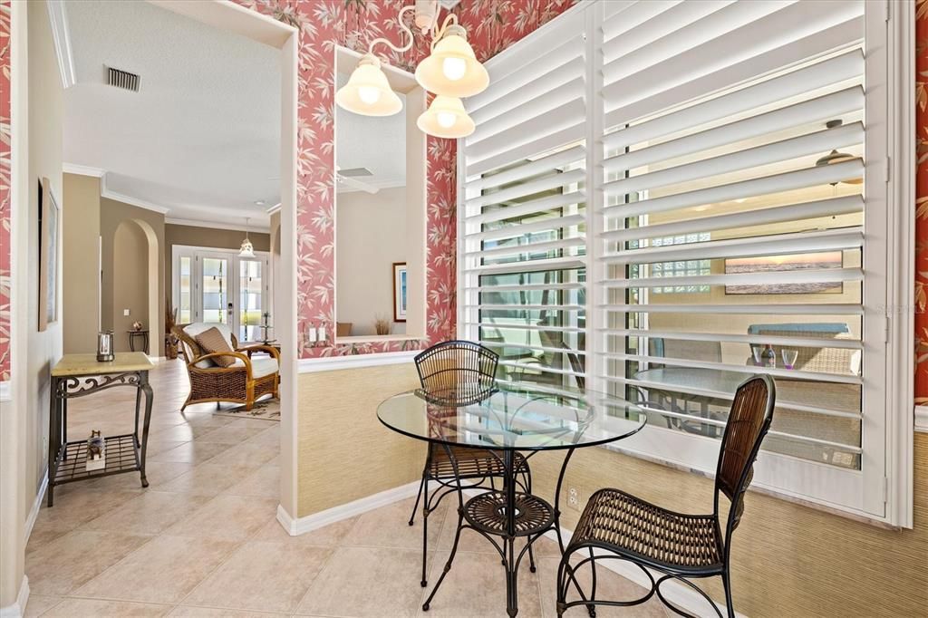 На продажу: $962,000 (3 спален, 2 ванн, 2055 Квадратных фут)