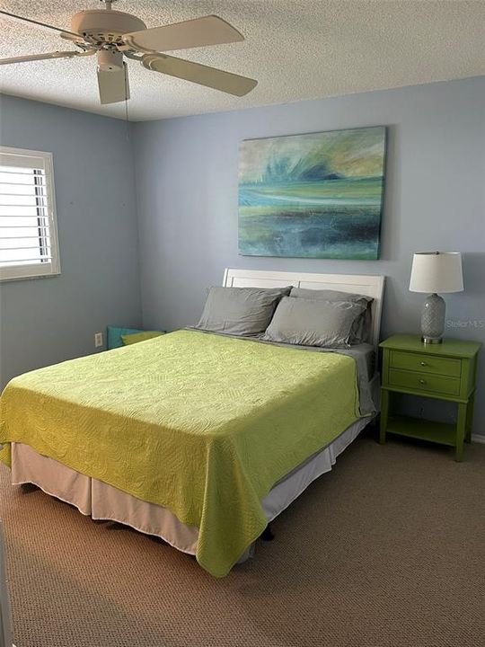 待售: $189,000 (2 贝兹, 2 浴室, 1194 平方英尺)