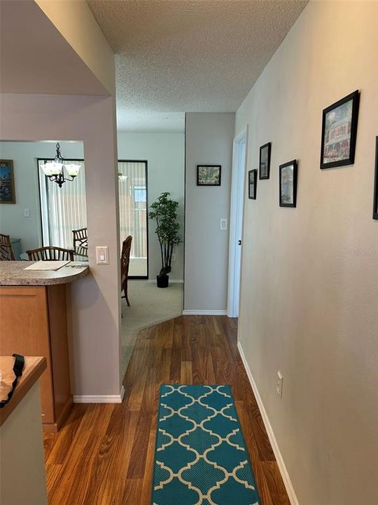 待售: $189,000 (2 贝兹, 2 浴室, 1194 平方英尺)