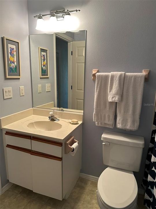 待售: $189,000 (2 贝兹, 2 浴室, 1194 平方英尺)