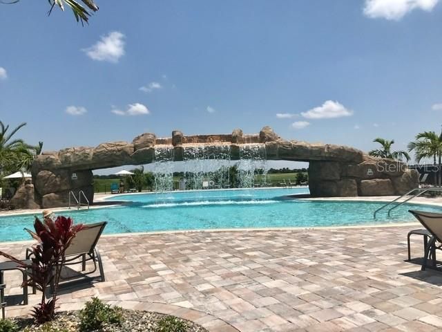 В аренду: $5,000 (2 спален, 2 ванн, 1142 Квадратных фут)