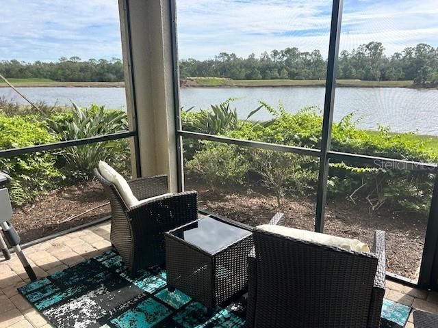 В аренду: $5,000 (2 спален, 2 ванн, 1142 Квадратных фут)