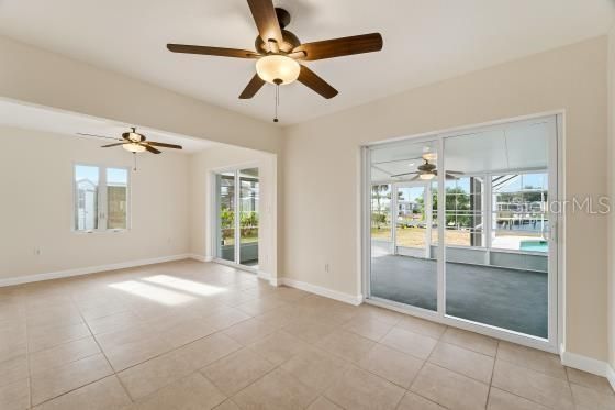 For Sale: $379,900 (3 beds, 2 baths, 1048 Square Feet)