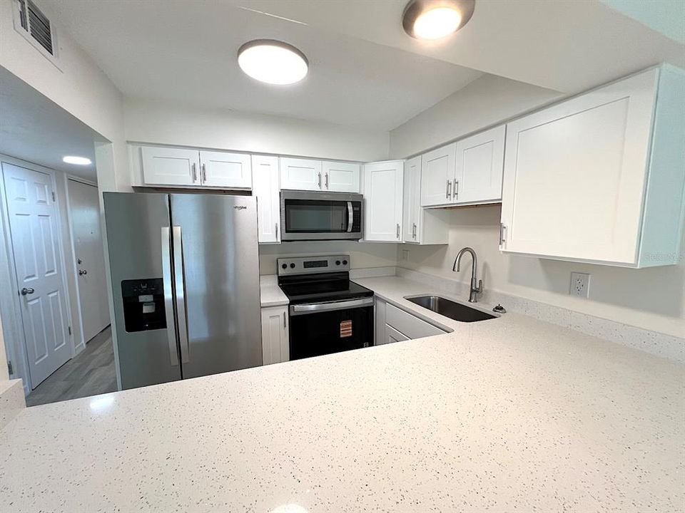 В аренду: $1,175 (1 спален, 1 ванн, 590 Квадратных фут)