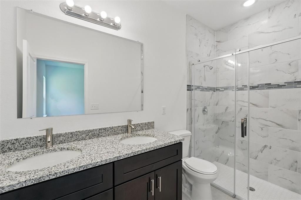 For Sale: $259,000 (4 beds, 2 baths, 1580 Square Feet)