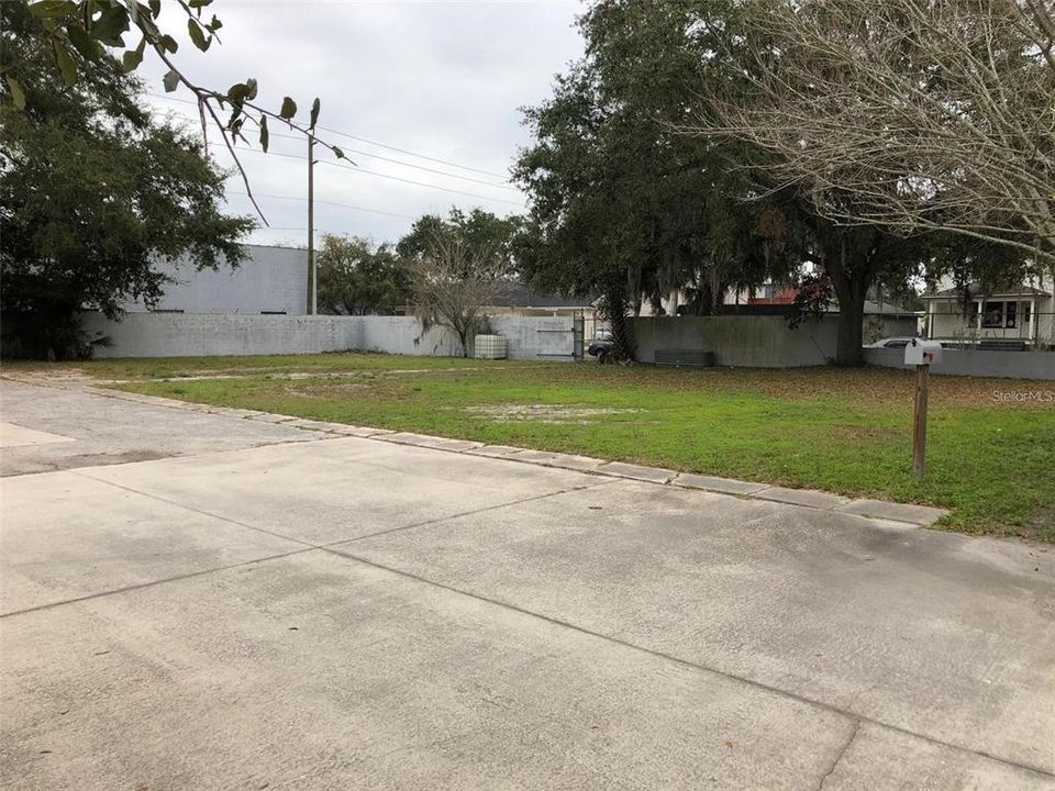 For Sale: $350,000 (0.33 acres)