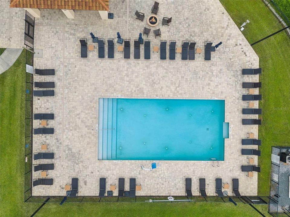 En Venta: $445,000 (3 camas, 3 baños, 1568 Pies cuadrados)